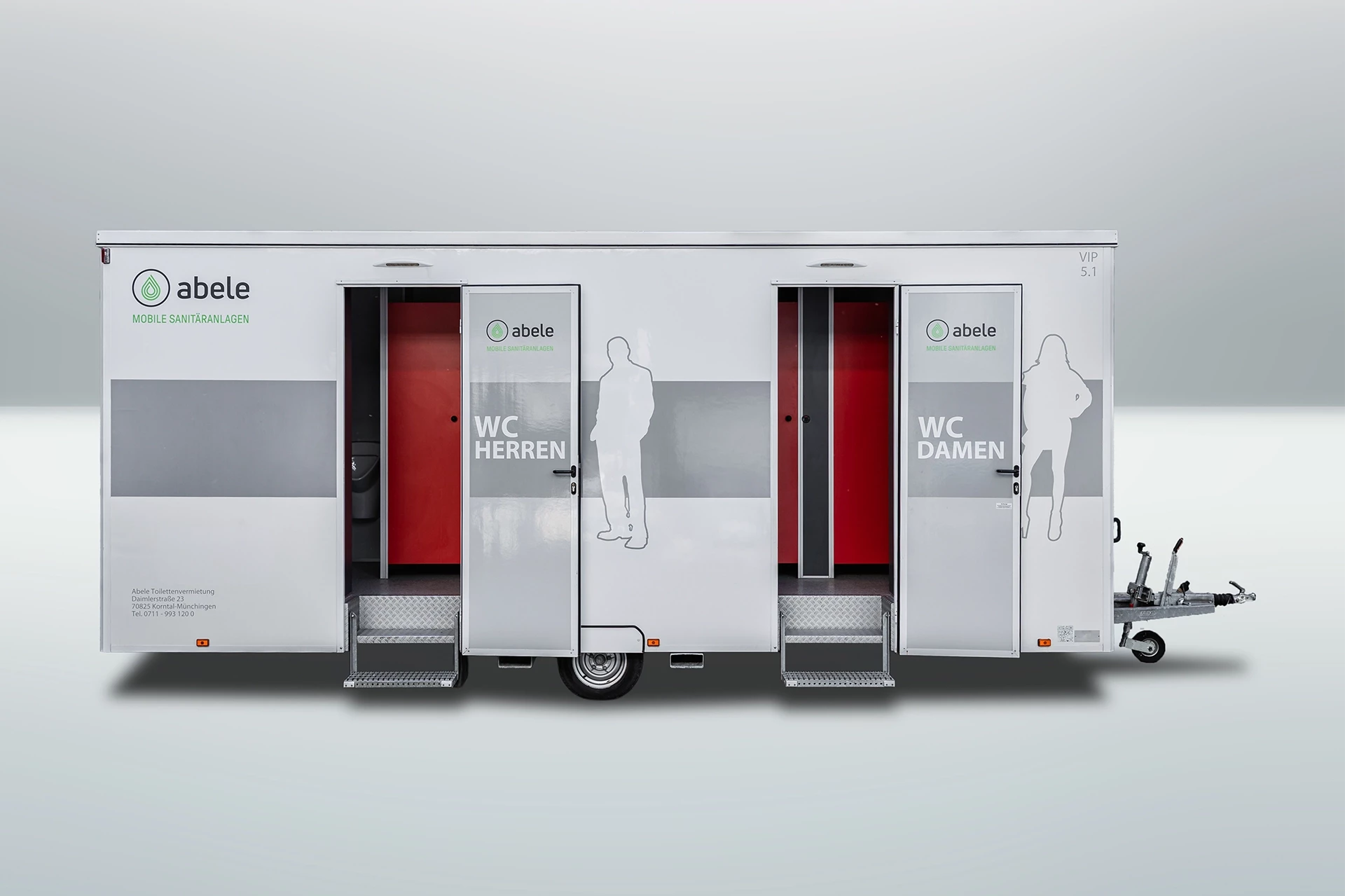 Toilettenwagen Modell Exklusiv – Mix 5/1 4 Mobiler Toilettenwagen mit separaten Eingängen für Herren und Damen von Abele, leicht zu transportieren.